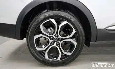 Renault Arkana 2024 1.6 гидро в Москве № 1346168, миниатюра 7