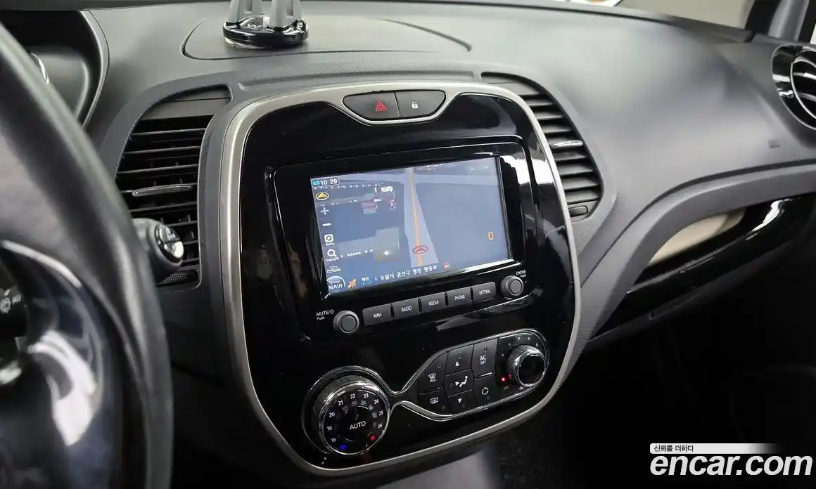 Renault QM3 2014 1.5 гидро в Москве № 1346531, фото 19