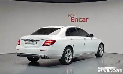 Mercedes-Benz E-Class, 2017