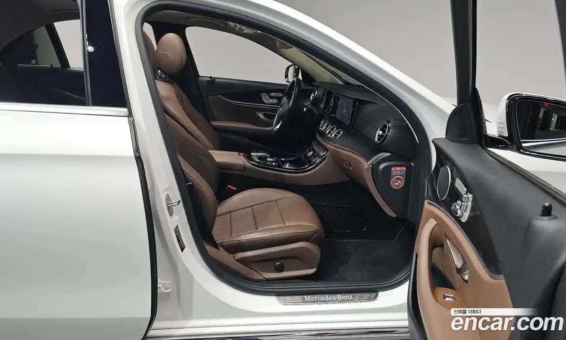 Mercedes-Benz E-Class 2017 1.9 гидро в Москве № 1348061, фото 15