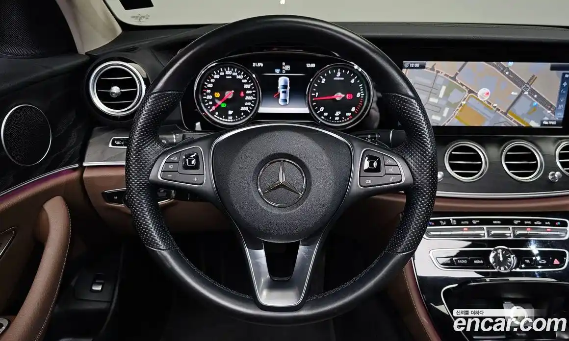 Mercedes-Benz E-Class 2017 1.9 гидро в Москве № 1348061, фото 17
