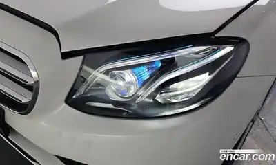 Mercedes-Benz E-Class 2017 1.9 гидро в Москве № 1348061, миниатюра 7