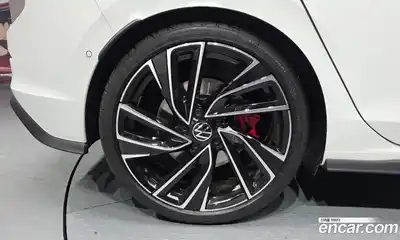Volkswagen Golf 2024 2.0 гидро в Москве № 1350199, миниатюра 5