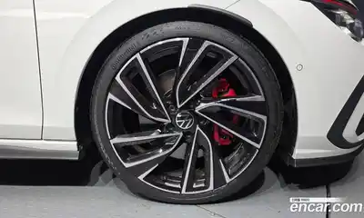 Volkswagen Golf 2024 2.0 гидро в Москве № 1350199, миниатюра 7