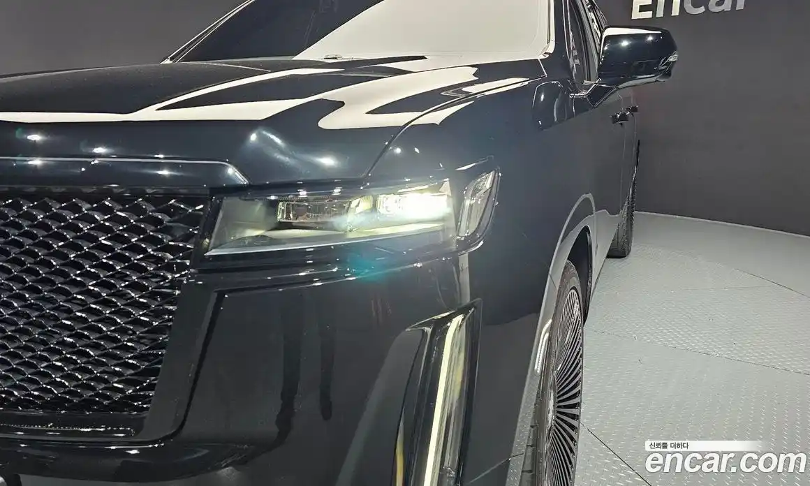 Cadillac Escalade 2023 6.2 гидро в Москве № 1351311, фото 8