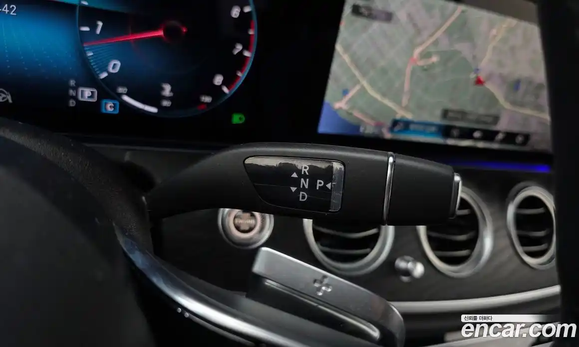Mercedes-Benz E-Class 2022 2.0 гидро в Москве № 138907, фото 9