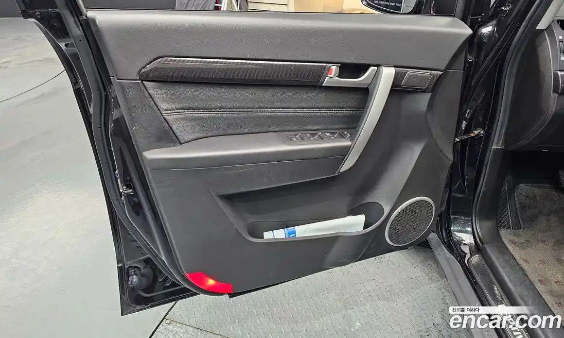 Chevrolet Captiva 2015 2.0 гидро в Москве № 1401014, фото 14