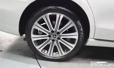Mercedes-Benz E-Class 2022 2.0 гидро в Москве № 1403505, миниатюра 4