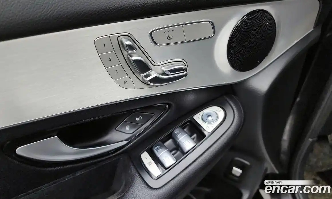 Mercedes-Benz GLC-Class 2018 2.1 гидро в Москве № 1403996, фото 28