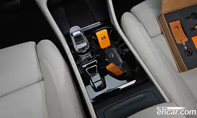 Volvo XC40 2024 2.0 гидро в Москве № 1404600, миниатюра 11