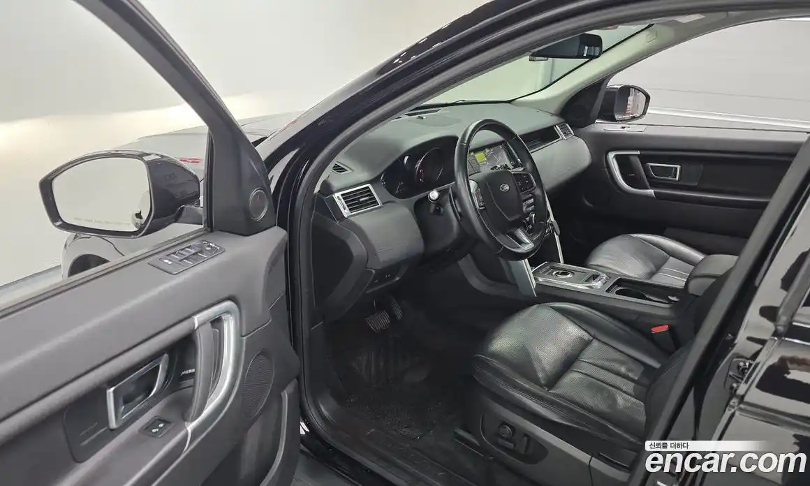 Land Rover Discovery Sport 2019 2.0 гидро в Москве № 1405164, фото 13