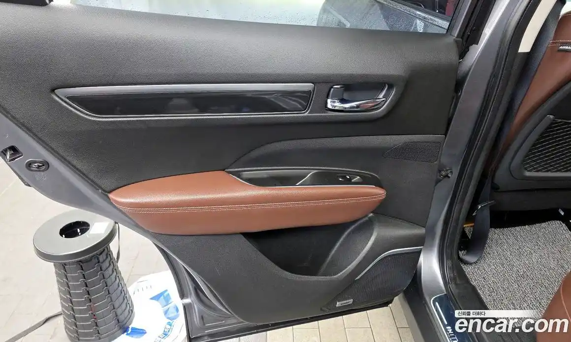 Renault QM6 2016 2.0 гидро в Москве № 1421030, фото 15