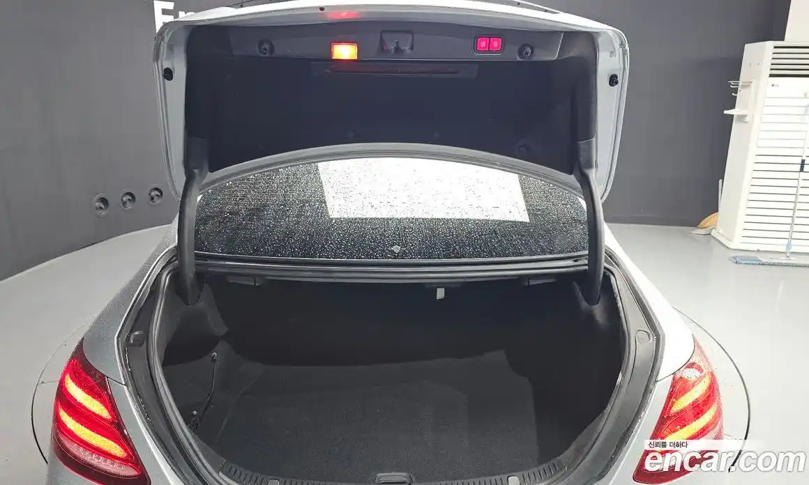 Mercedes-Benz E-Class 2018 2.0 гидро в Москве № 1422157, фото 26