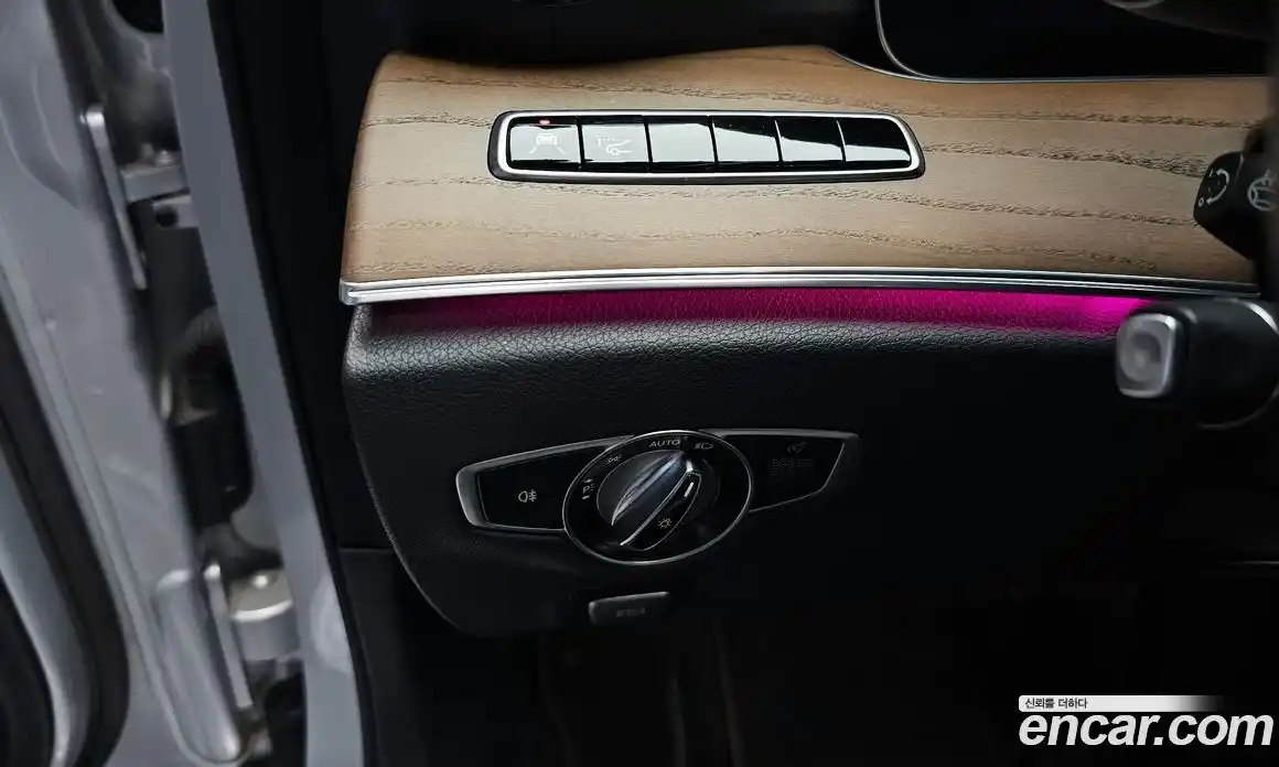 Mercedes-Benz E-Class 2018 2.0 гидро в Москве № 1422157, фото 29