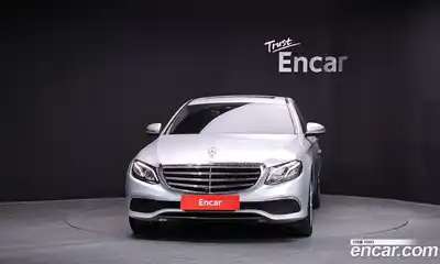 Mercedes-Benz E-Class 2018 2.0 гидро в Москве № 1422157, миниатюра 3