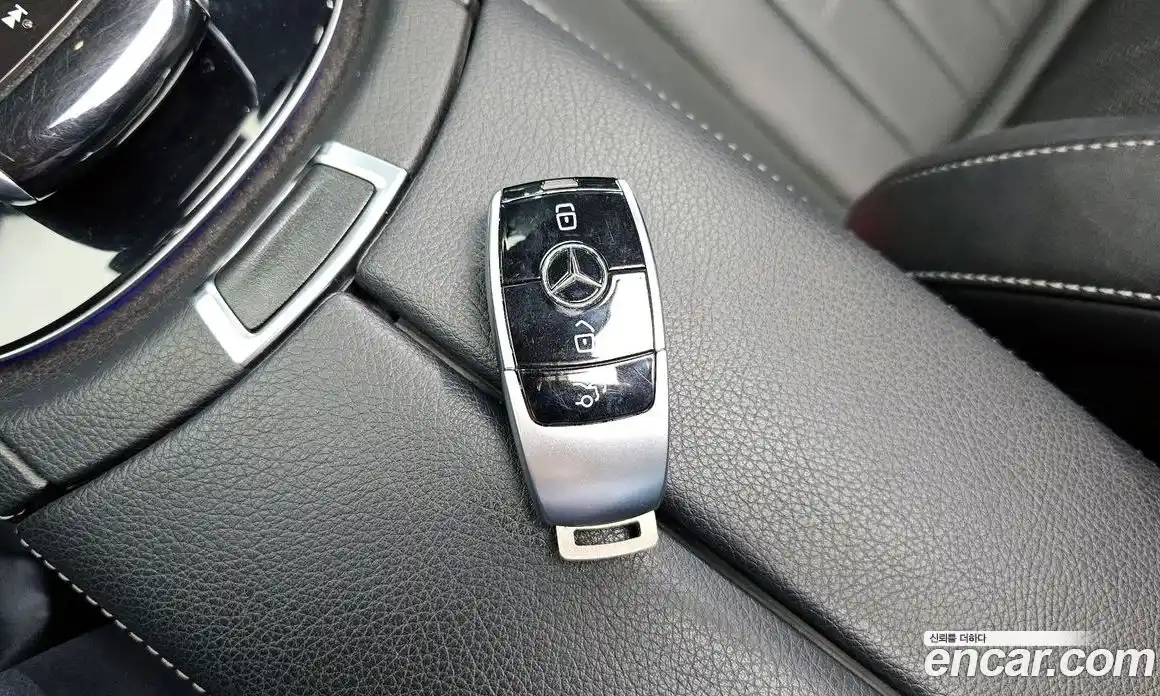 Mercedes-Benz E-Class 2018 2.0 гидро в Москве № 1422157, фото 34