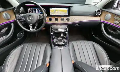 Mercedes-Benz E-Class 2018 2.0 гидро в Москве № 1422157, миниатюра 10