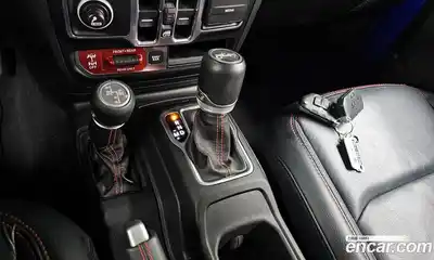 Jeep Wrangler 2019 2.0 гидро в Москве № 1424388, миниатюра 12