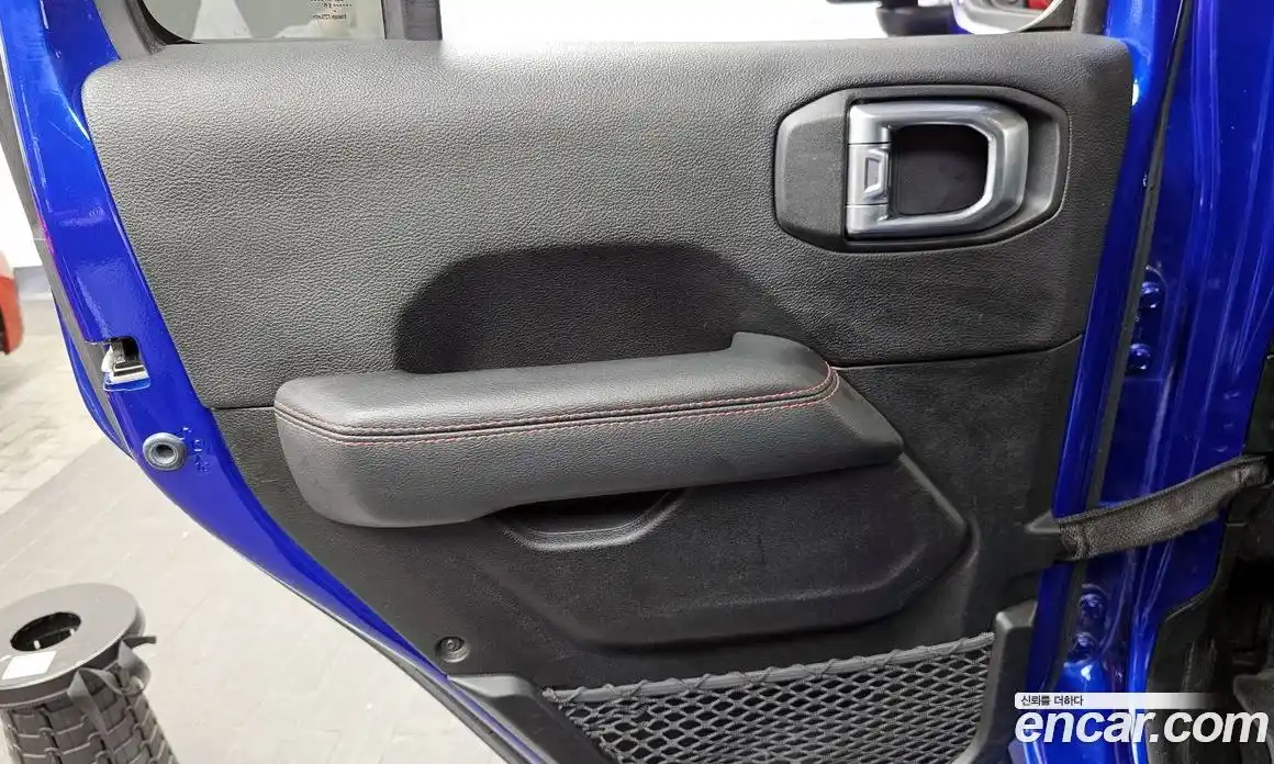 Jeep Wrangler 2019 2.0 гидро в Москве № 1424388, фото 15