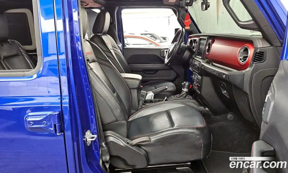 Jeep Wrangler 2019 2.0 гидро в Москве № 1424388, фото 17