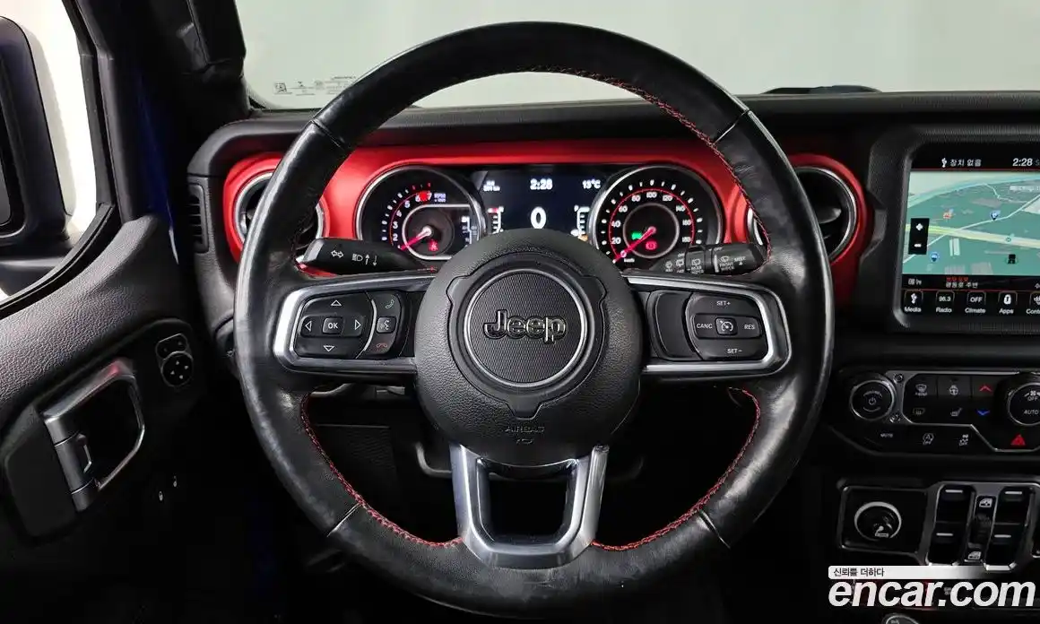 Jeep Wrangler 2019 2.0 гидро в Москве № 1424388, фото 19