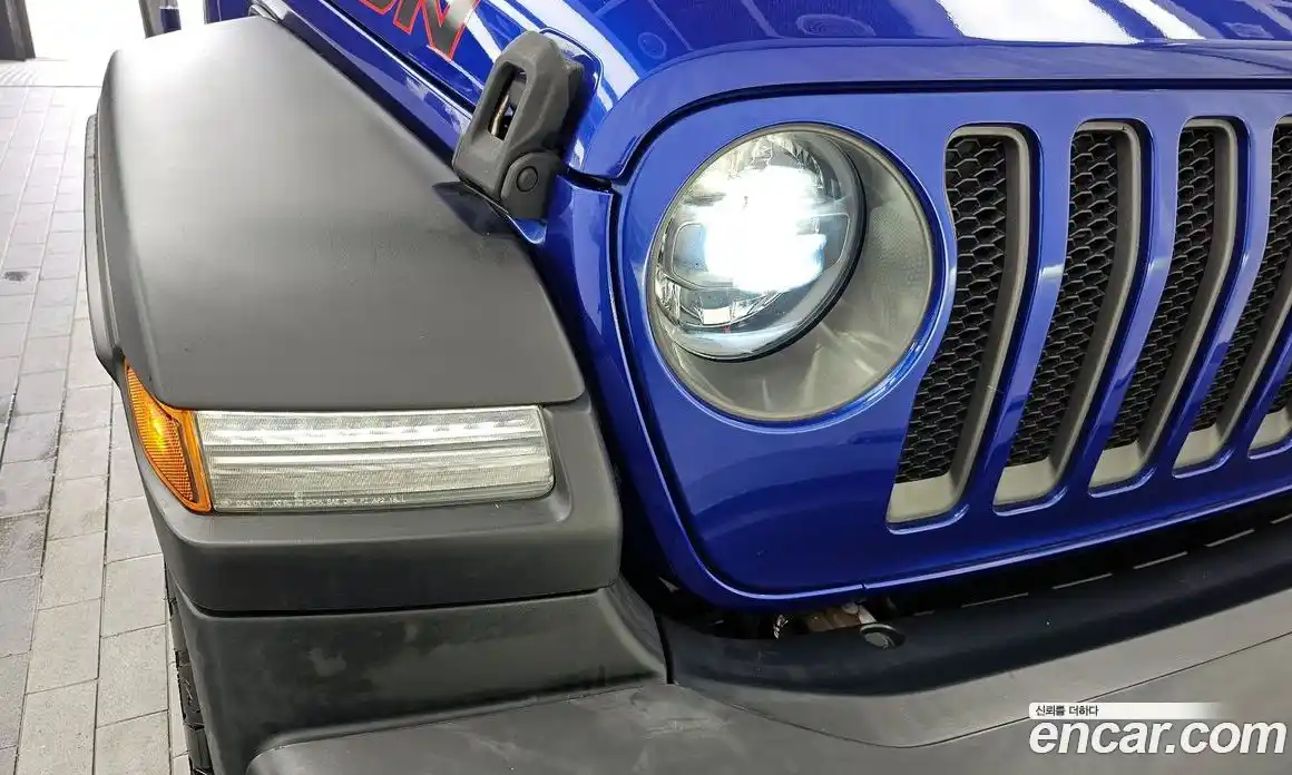 Jeep Wrangler 2019 2.0 гидро в Москве № 1424388, фото 8