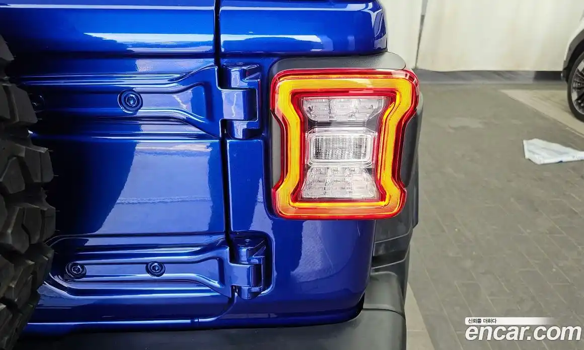 Jeep Wrangler 2019 2.0 гидро в Москве № 1424388, фото 9