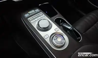 Genesis GV70 2024 2.5 гидро в Москве № 1538903, миниатюра 12