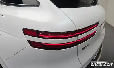 Genesis GV70 2024 2.5 гидро в Москве № 1538903, миниатюра 9