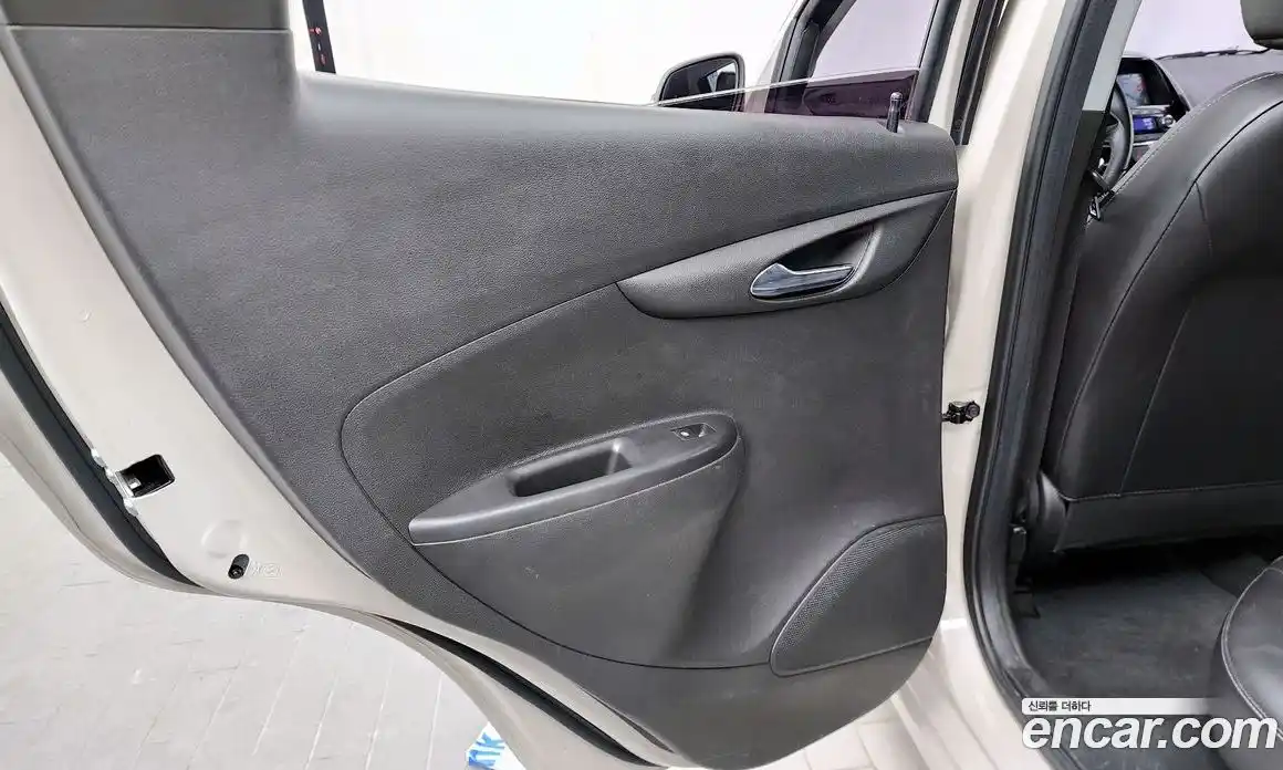 Chevrolet Spark 2017 1.0 гидро в Москве № 1541194, фото 15
