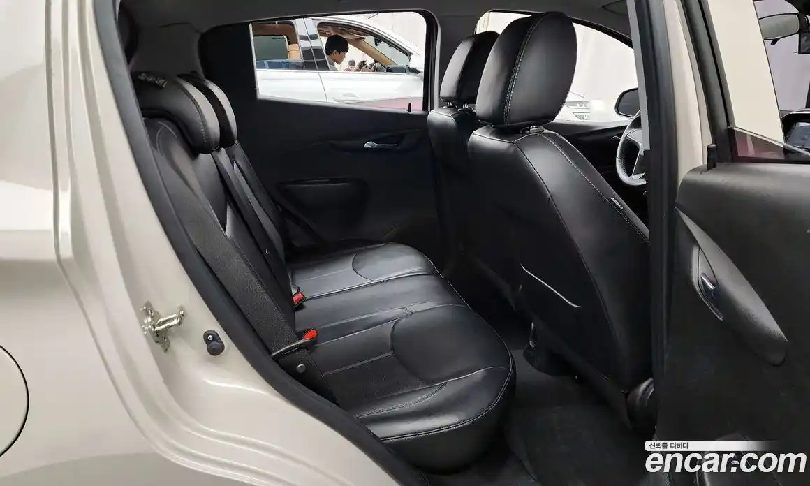 Chevrolet Spark 2017 1.0 гидро в Москве № 1541194, фото 18