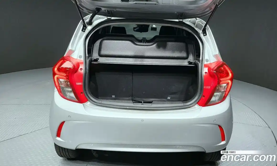 Chevrolet Spark 2018 1.0 гидро в Москве № 1542004, фото 26