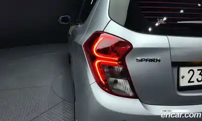 Chevrolet Spark 2018 1.0 гидро в Москве № 1542004, миниатюра 9