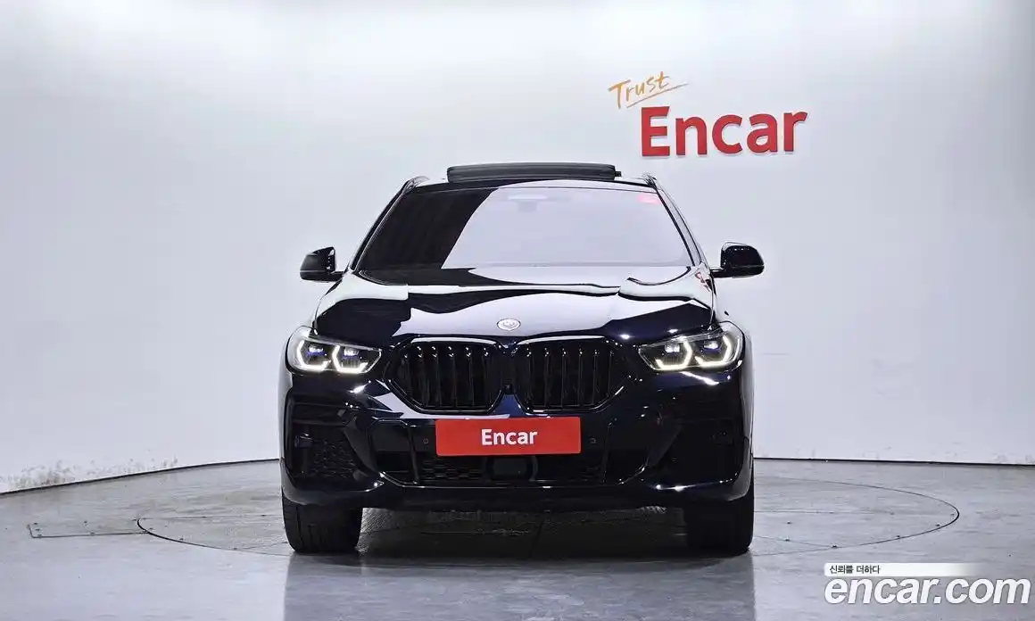 BMW X6 2023 4.4 гидро в Москве № 1544485, фото 3