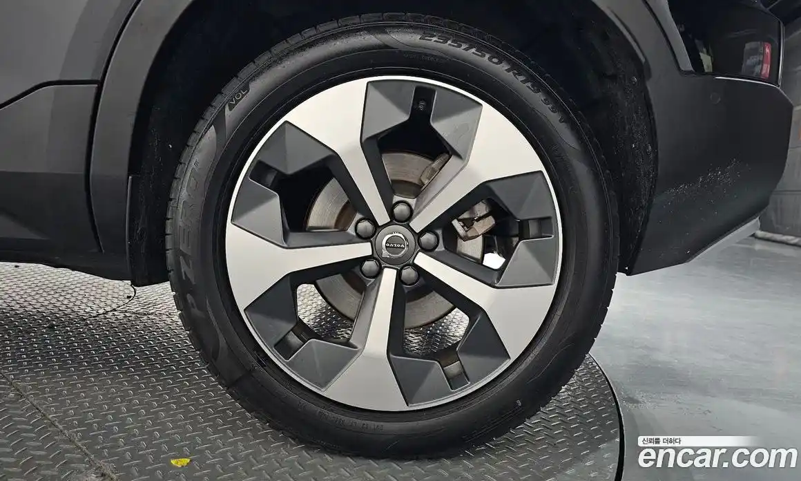 Volvo XC40 2023 2.0 гидро в Москве № 1546775, фото 7