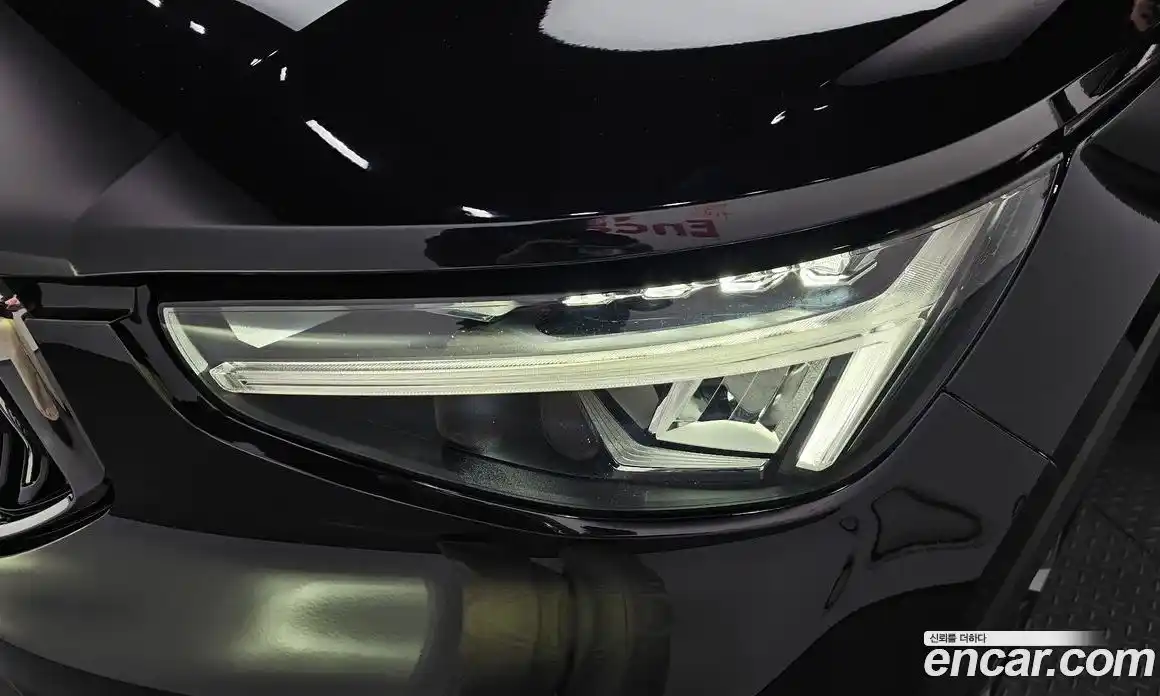 Volvo XC40 2023 2.0 гидро в Москве № 1546775, фото 8