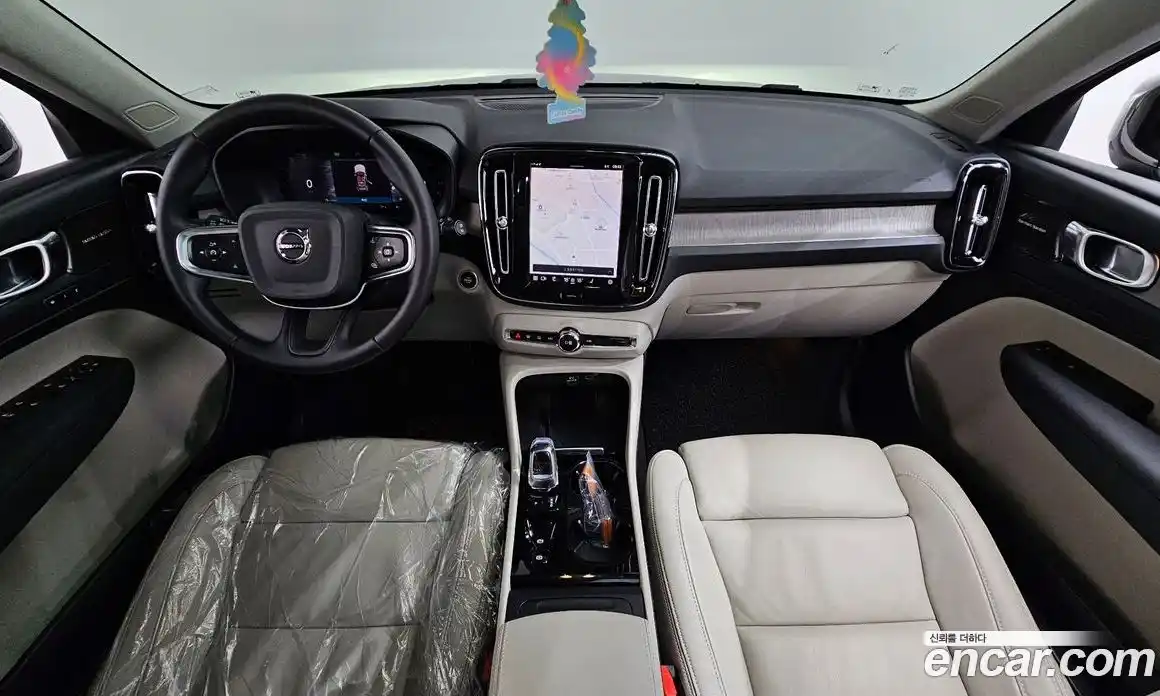 Volvo XC40 2023 2.0 гидро в Москве № 1546775, фото 10