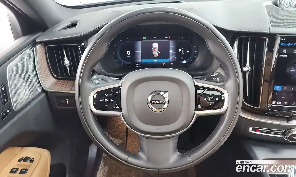 Volvo XC60 2021 2.0 гидро в Москве № 1546805, фото 18