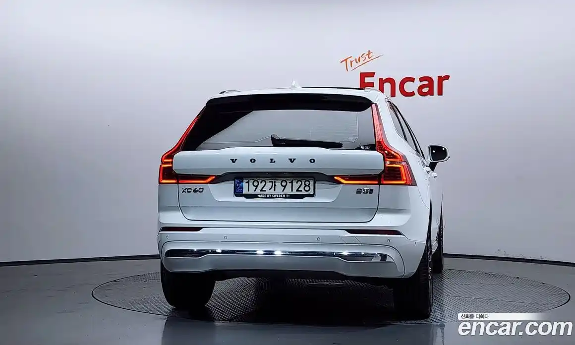 Volvo XC60 2021 2.0 гидро в Москве № 1546805, фото 4