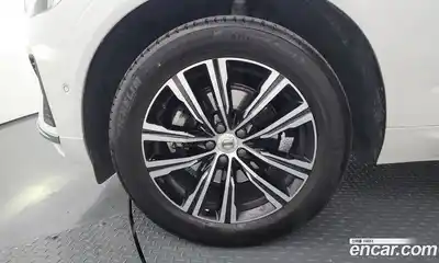 Volvo XC60 2021 2.0 гидро в Москве № 1546805, миниатюра 5