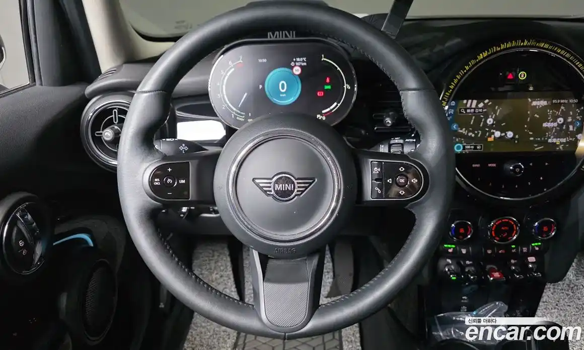 Mini Cooper 2023 1.5 гидро в Москве № 1547978, фото 20