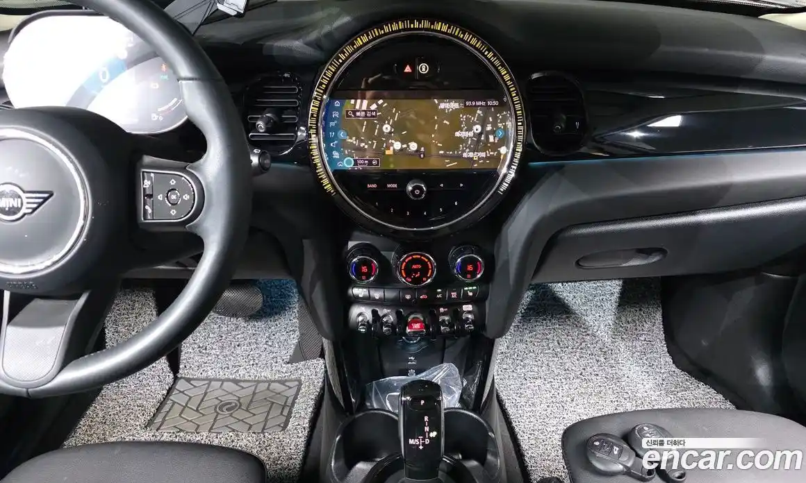 Mini Cooper 2023 1.5 гидро в Москве № 1547978, фото 21