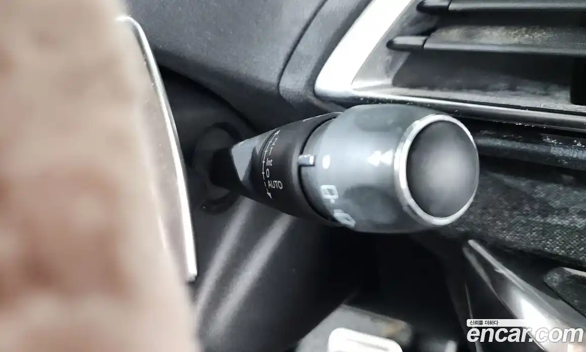 Peugeot 5008 2018 1.6 гидро в Москве, фото 30