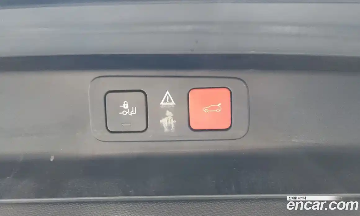 Peugeot 5008 2018 1.6 гидро в Москве, фото 37