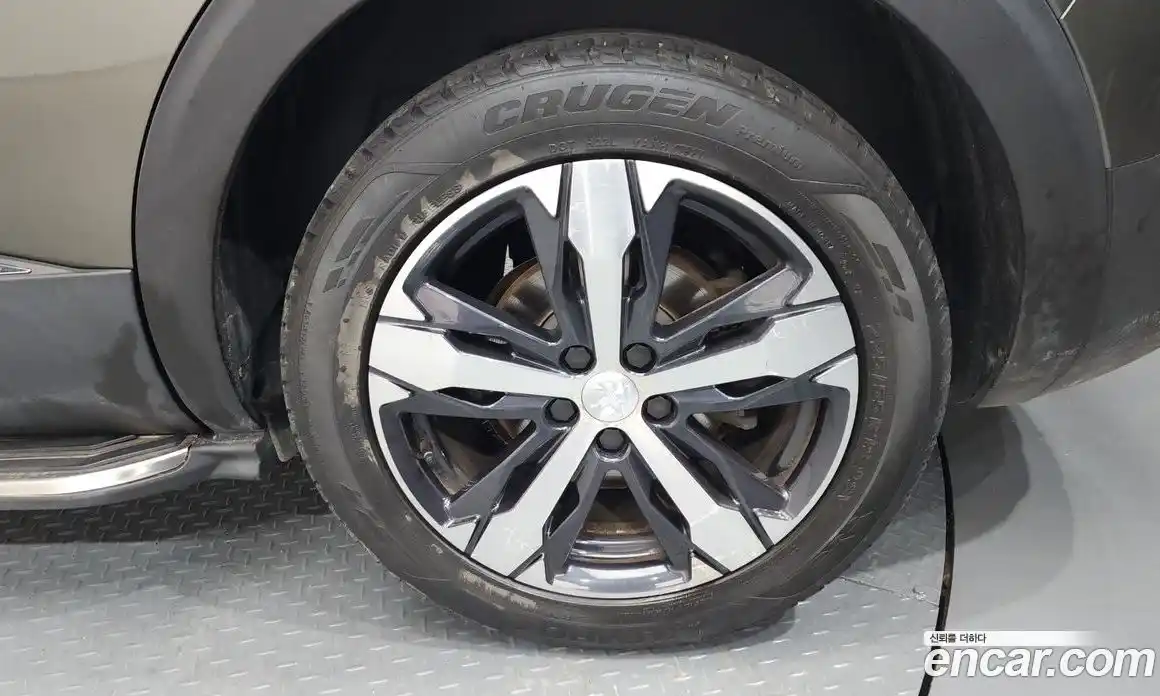 Peugeot 5008 2018 1.6 гидро в Москве, фото 7