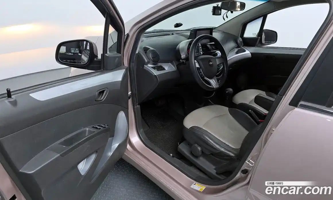 Chevrolet Spark 2011 1.0 гидро в Москве № 1614251, фото 13