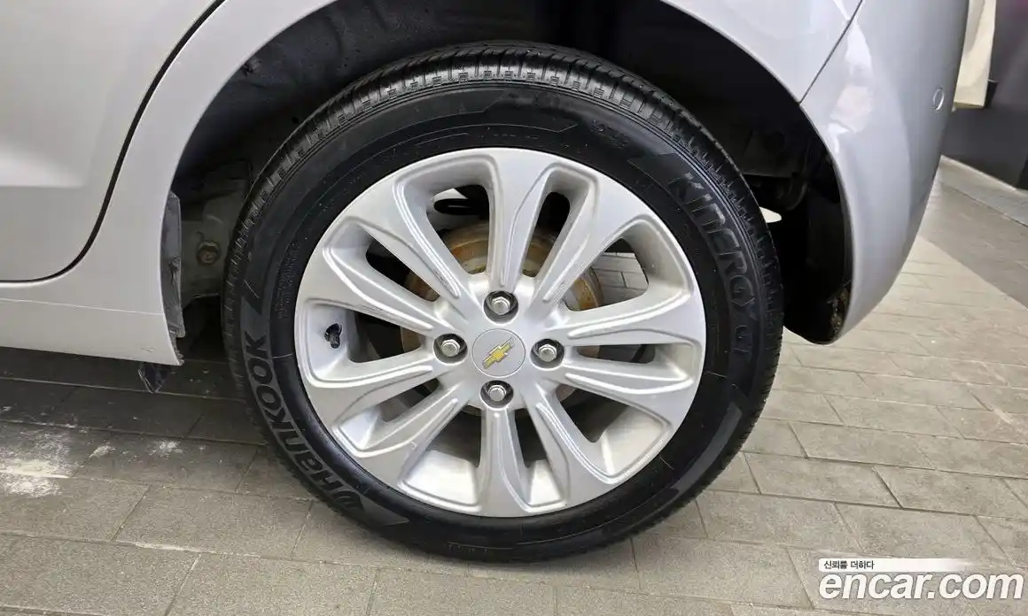 Chevrolet Spark 2016 1.0 механика в Москве, фото 7