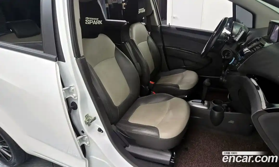 Chevrolet Spark 2012 1.0 гидро в Москве № 1614710, фото 18