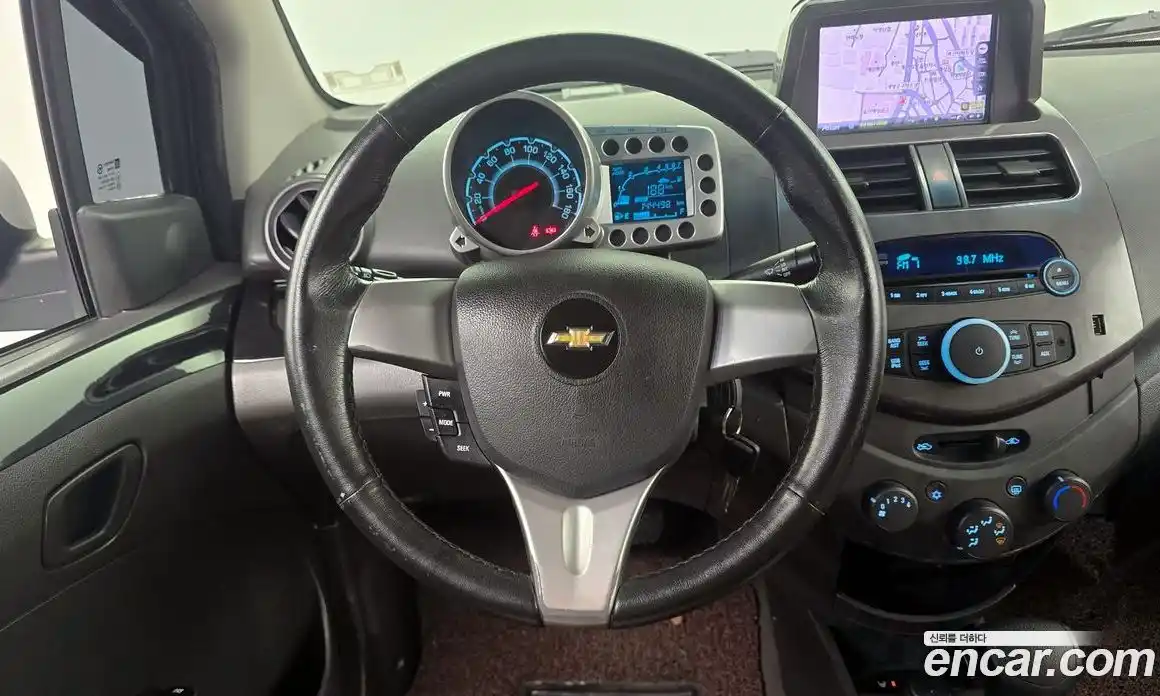 Chevrolet Spark 2012 1.0 гидро в Москве № 1614710, фото 19