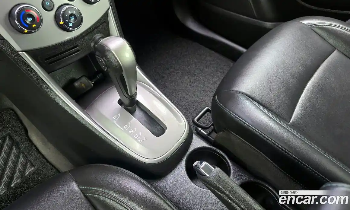 Chevrolet Trax 2016 1.4 гидро в Москве № 1614743, фото 12